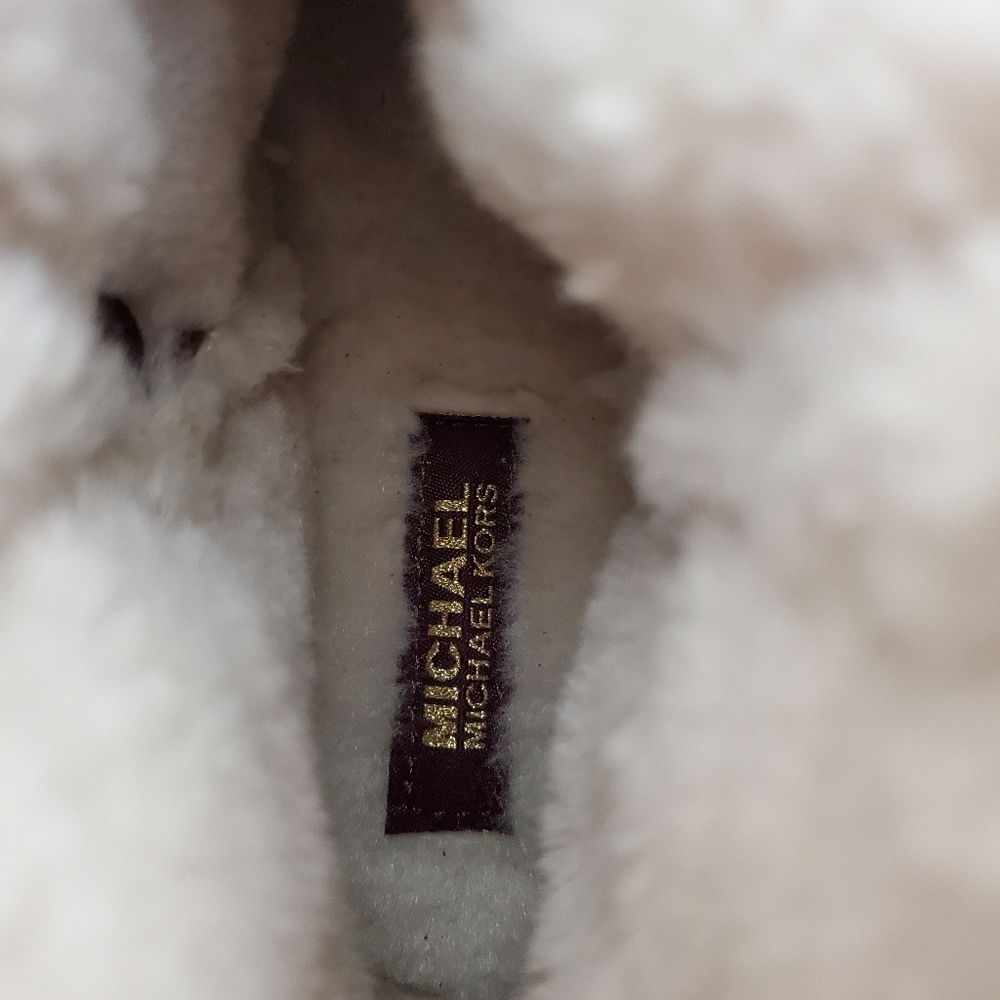 Michael Kors Women Suede Fur Shearling Lined Winter Boots - Picture 5 of 10
